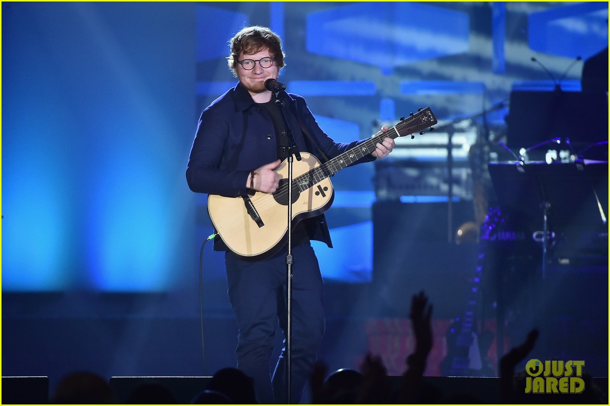 Ed Sheeran is Honored at the Songwriters Hall of Fame Awards!