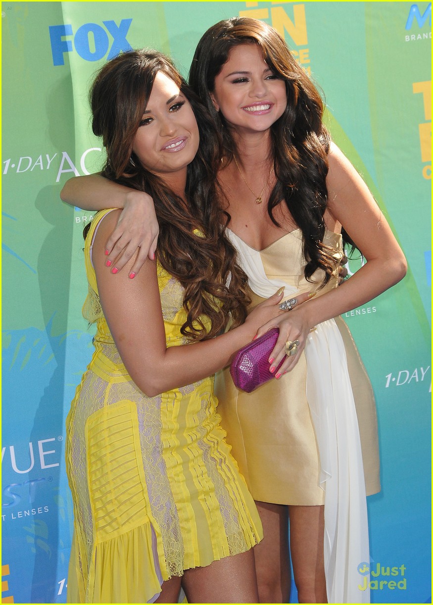 Demi Lovato Reaches Out To Selena Gomez After Listening & Loving Her New Song 'Fetish'