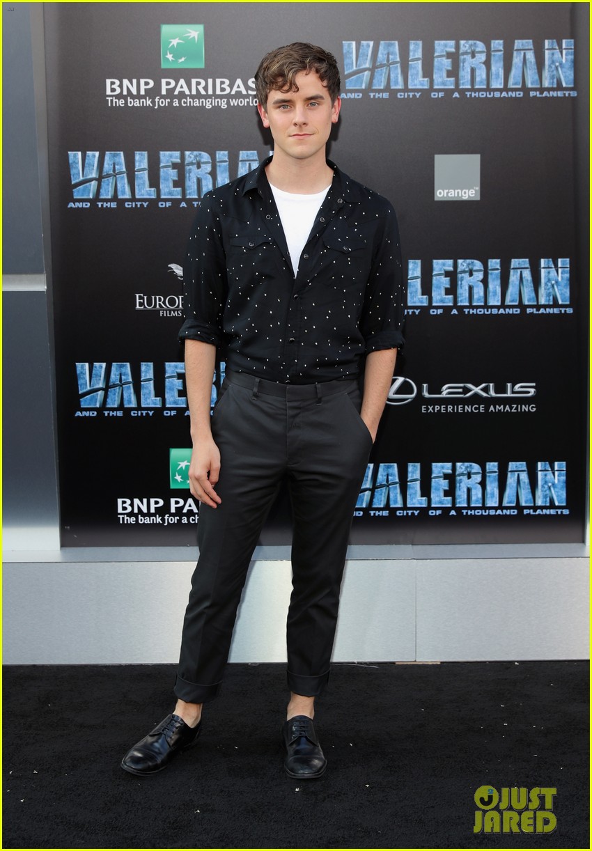 Cara Delevingne, Dane DeHaan, & Kendall Jenner Team Up at 'Valerian' Premiere