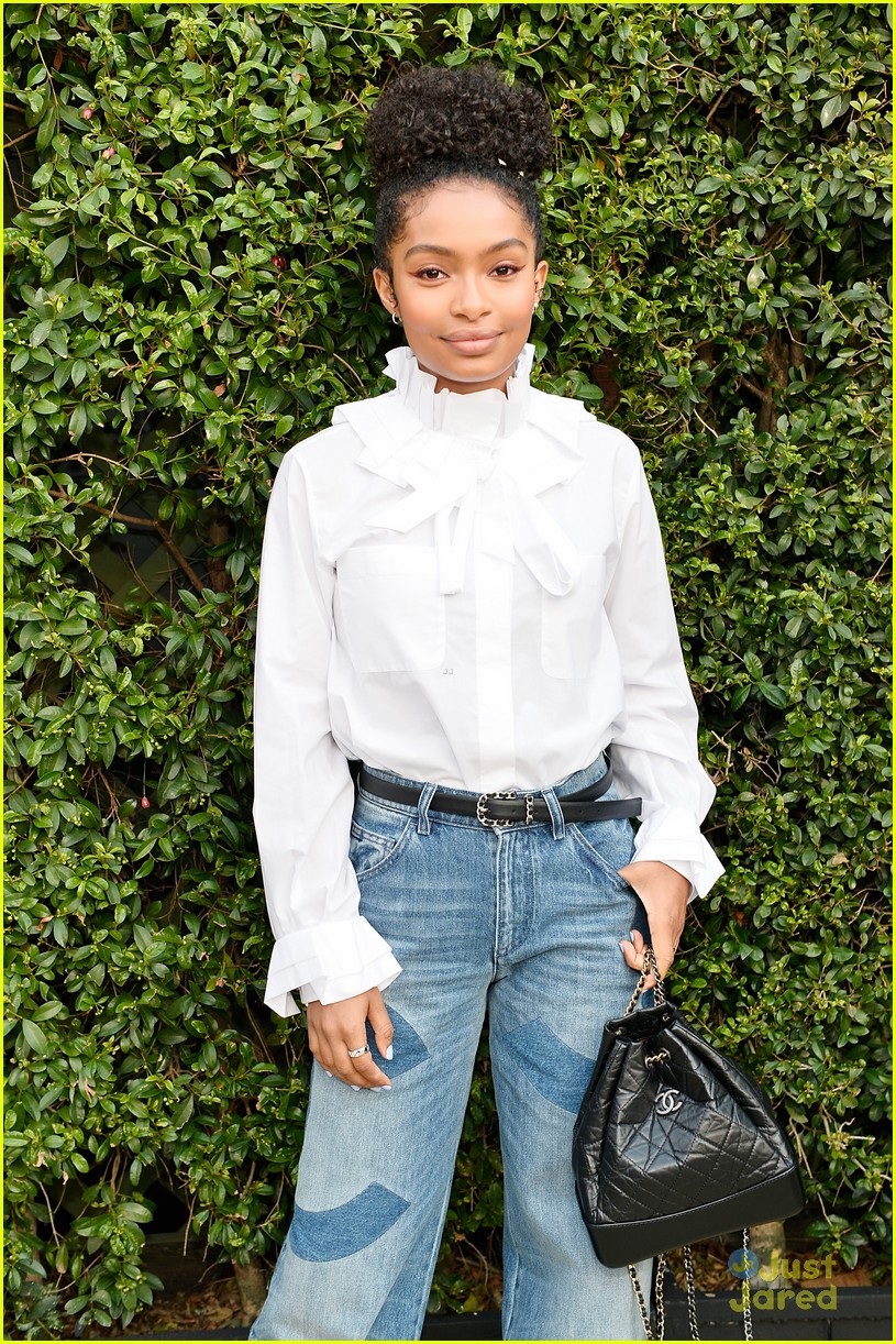 Rowan Blanchard Wears Four Different Eye Shadows At Once For Chanel Dinner With Yara Shahidi