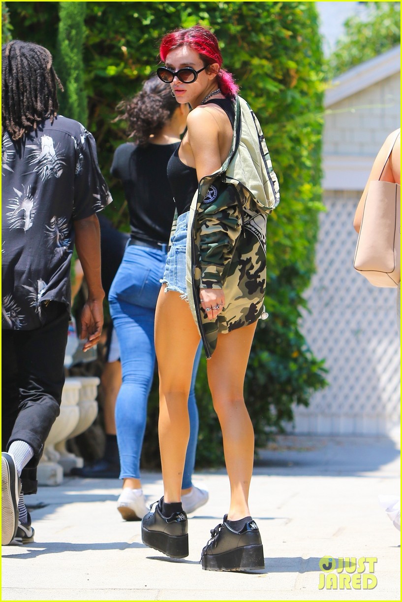 Bella Thorne Puts Her Hot Body on Display in LA!