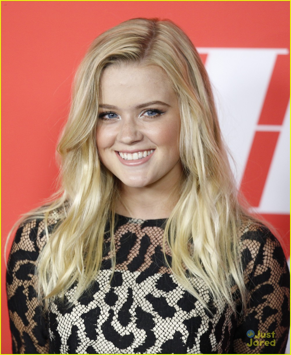 Ava Phillippe & Allison Holker Hit Up the 'Home Again' Premiere