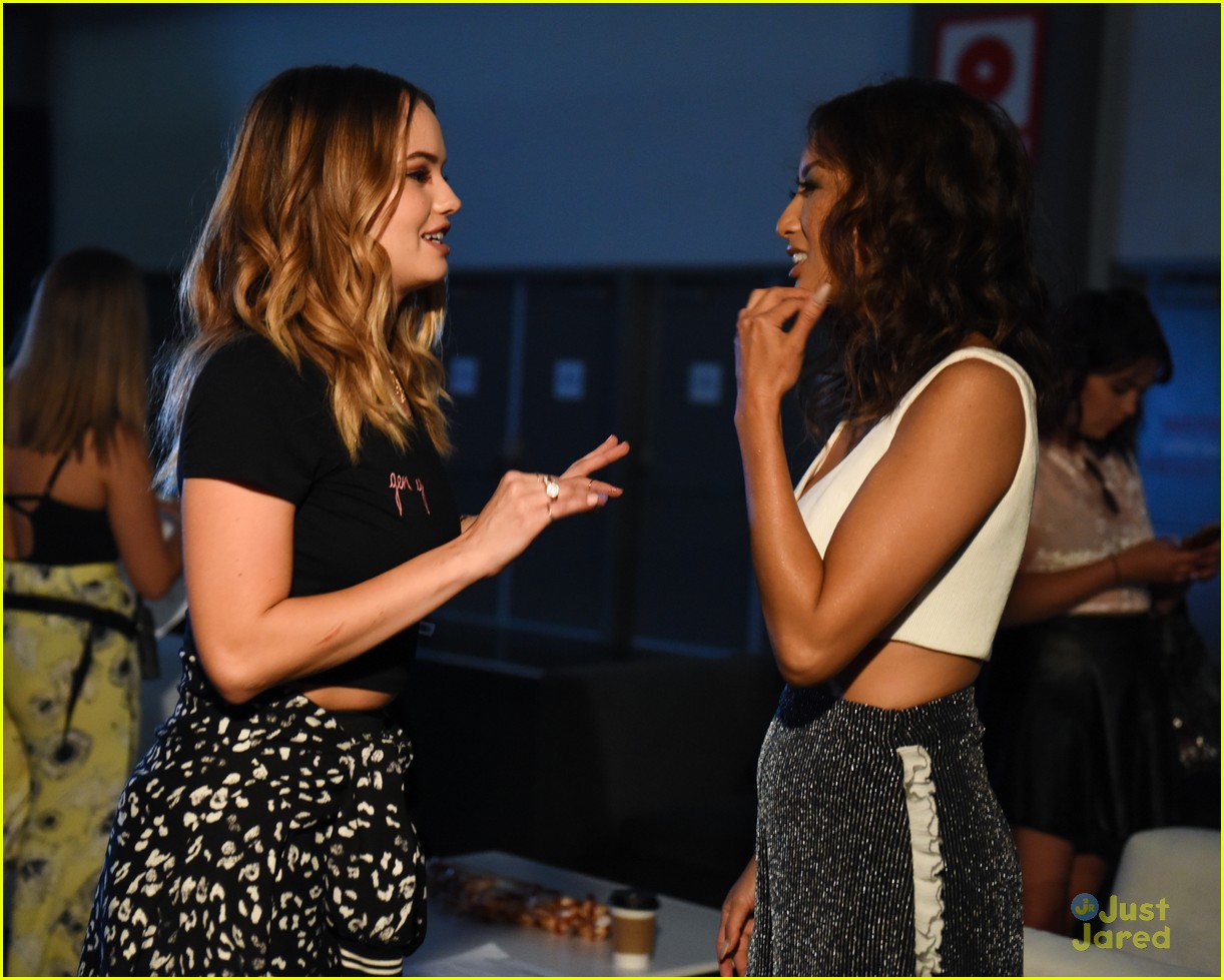 Debby Ryan & Nia Sioux Team Up for BeautyCon LA Panel