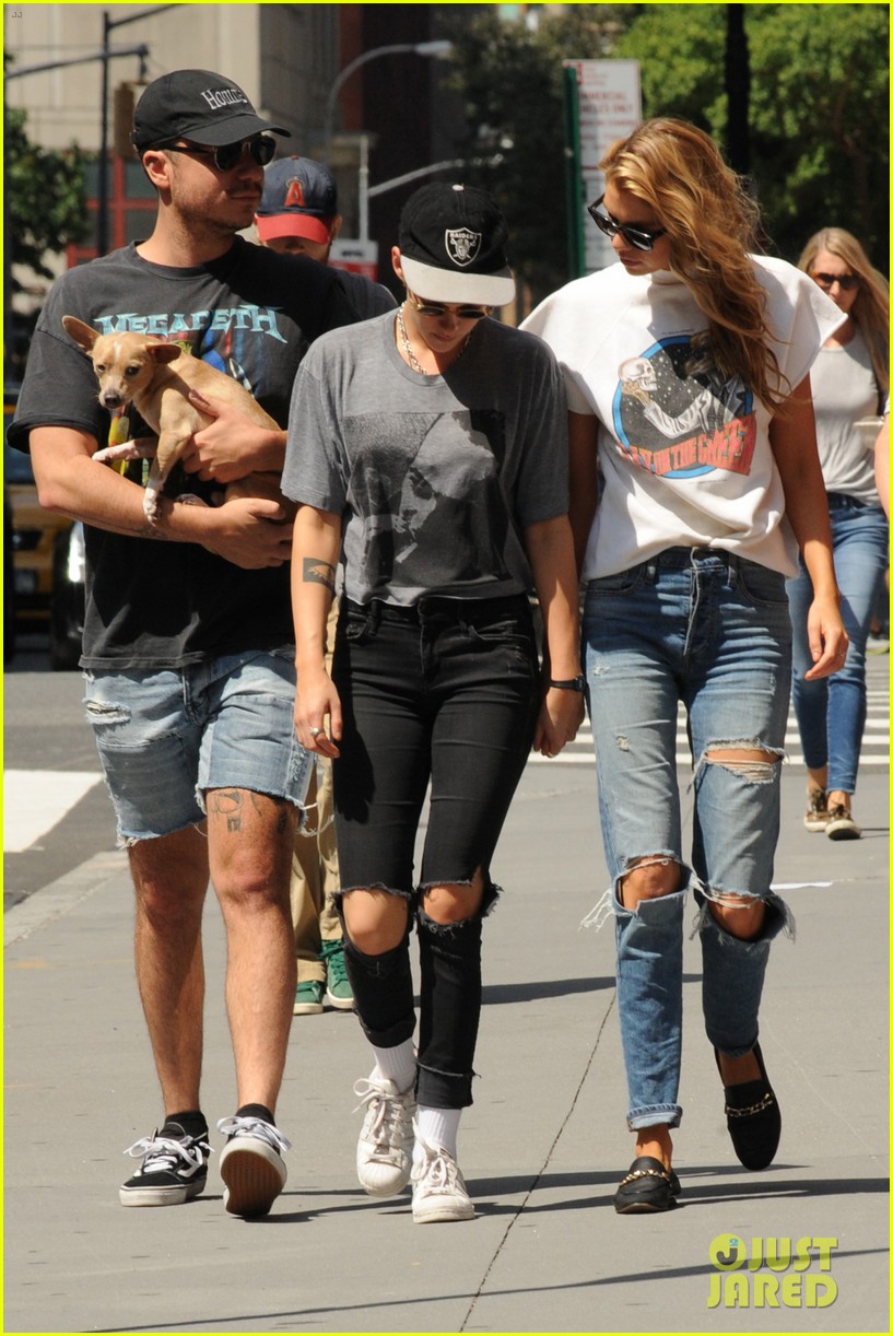 Kristen Stewart & Stella Maxwell Couple Up for Stroll Around Town