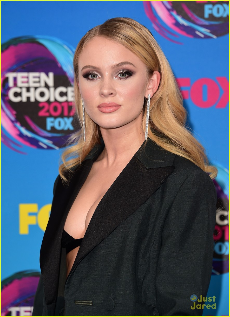 Zara Larsson Slid Into Boyfriend Brian H. Whittaker's DMs After Posting A Hot Pic of Him on Twitter