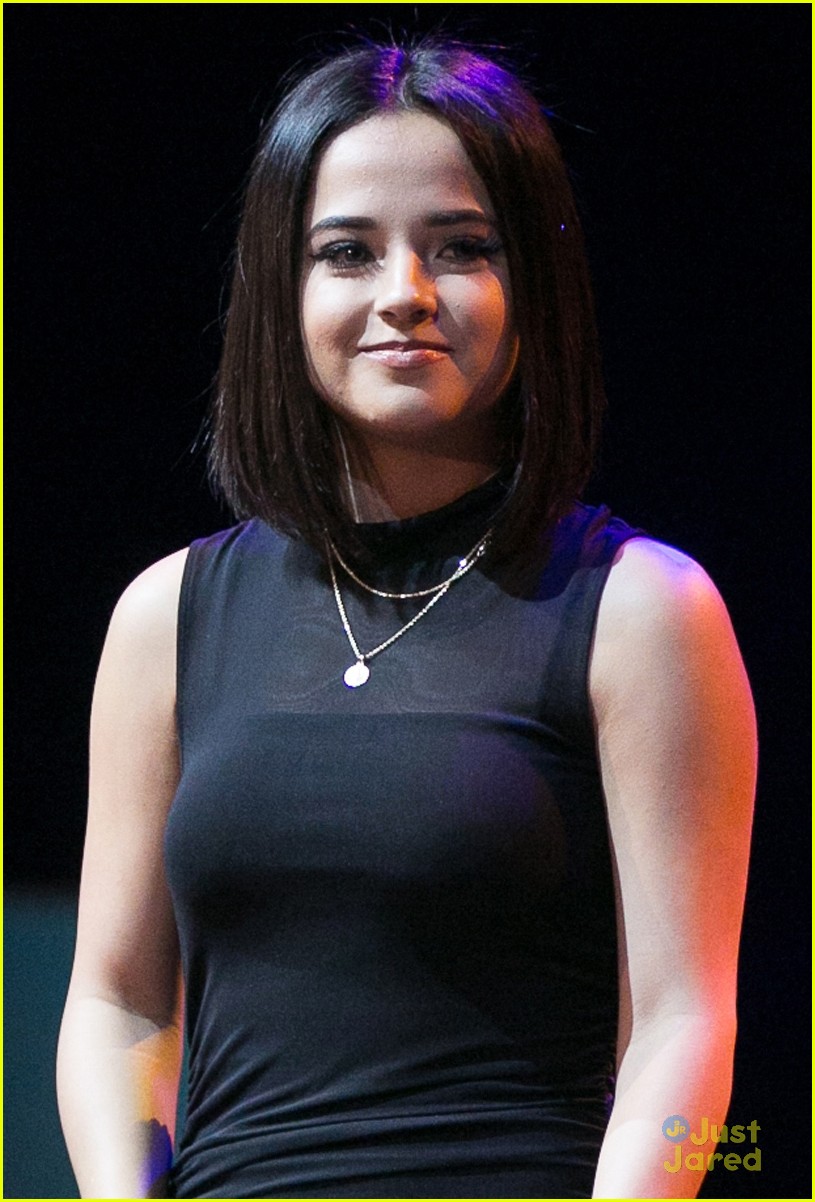 Becky G Changes Her Entire Look With One Simple Change