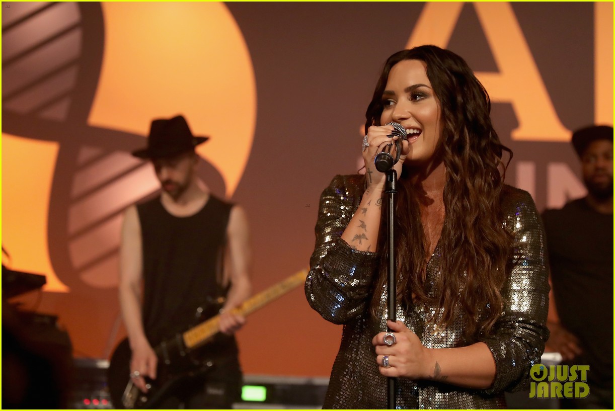 Demi Lovato & Victoria Justice Get Their Gala Glamour on for 'Brazilian Night' in NYC!
