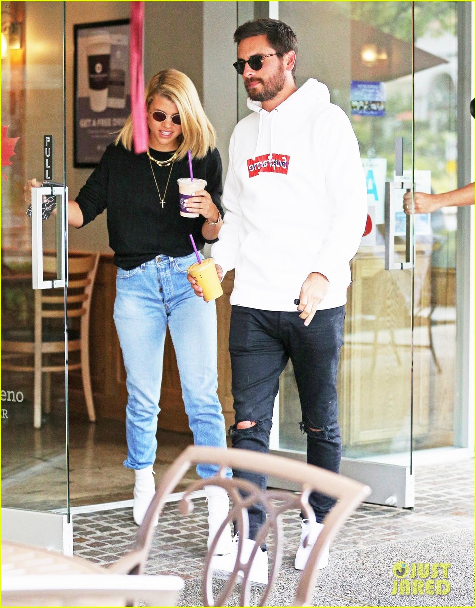 Sofia Richie & Scott Disick Team Up for Beverly Hills Shopping Trip