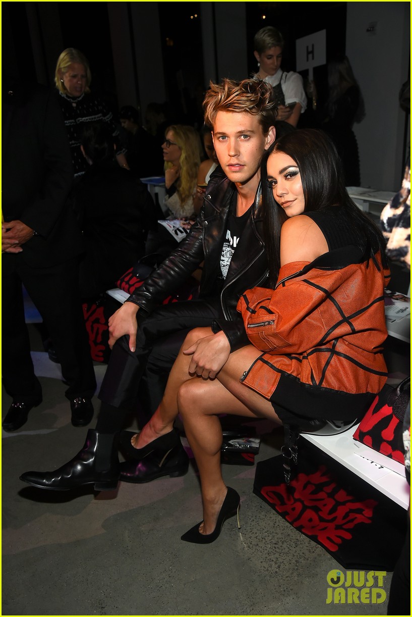 Vanessa Hudgens Sits Front Row at Fashion Week with Austin Butler!