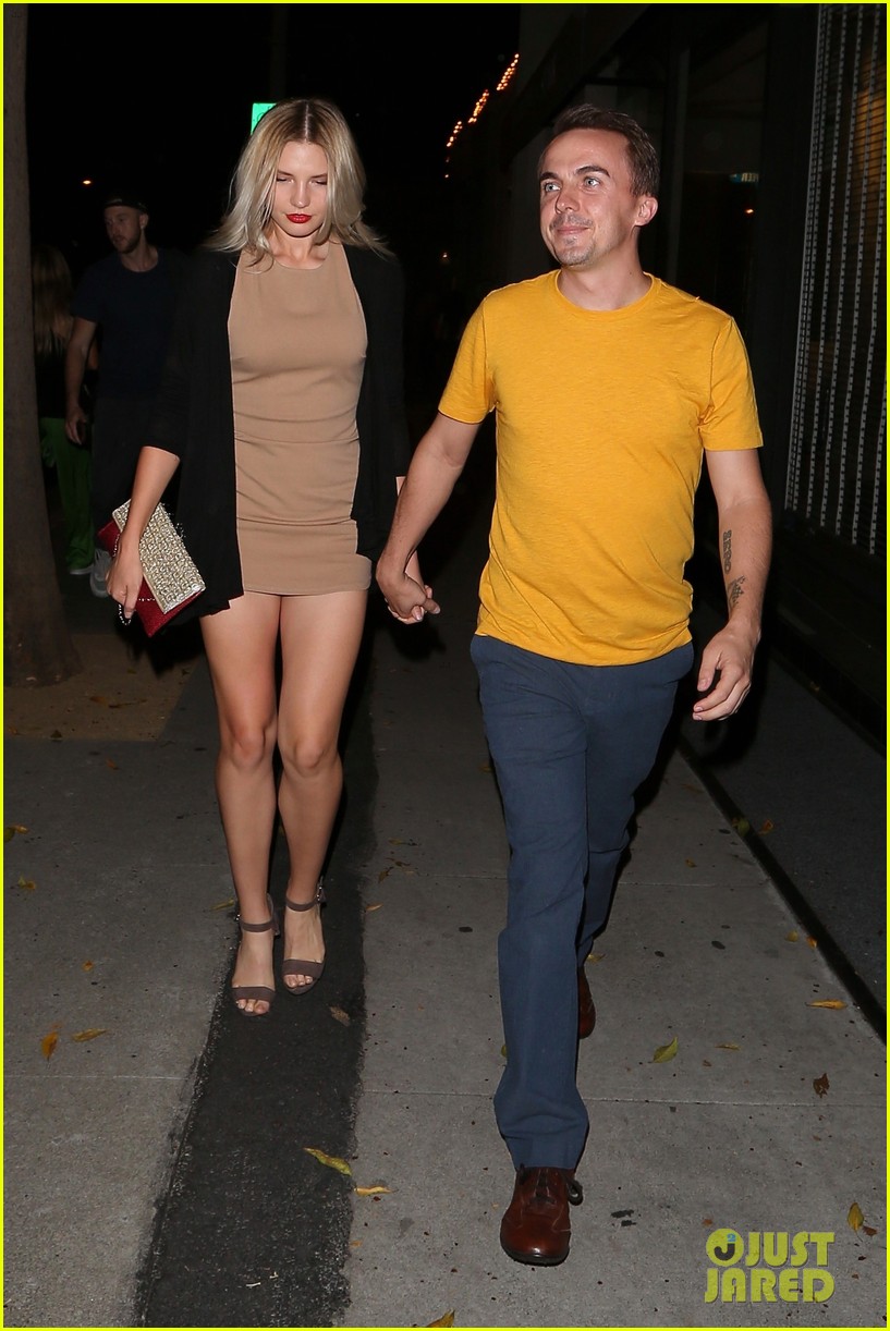 Frankie Muniz Looks So Happy with Girlfriend Paige Price!