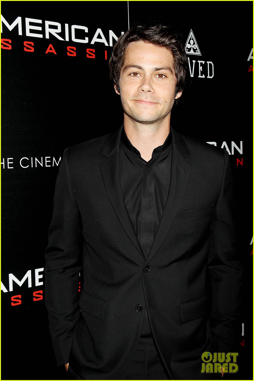 Dylan O'Brien Gets So Much Fan Love at 'American Assassin' Screening!