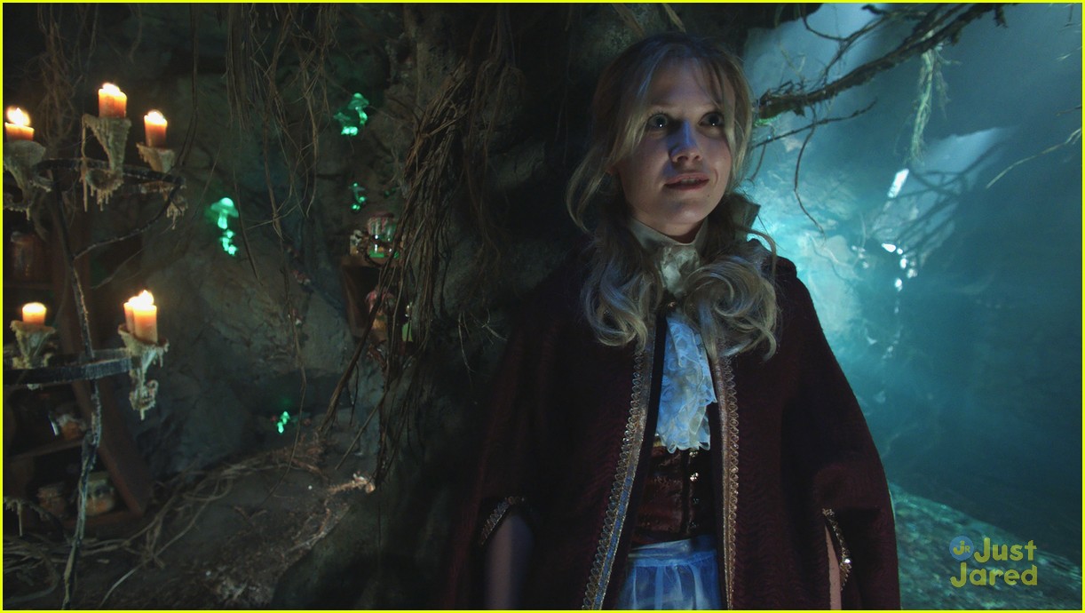 Adelaide Kane Calls 'Once Upon A Time' Character Drizella 'Very Petty'