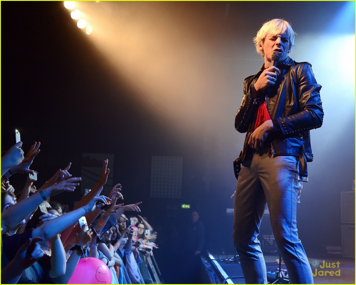 R5 Plan To Expand Their 'New Addictions' Tour Even More