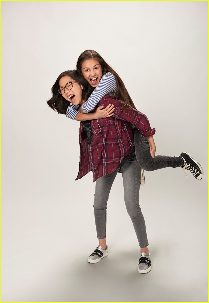 Bizaardvark's Olivia Rodrigo & Madison Hu Team Up for Instagram's 'Kind Comments' Event