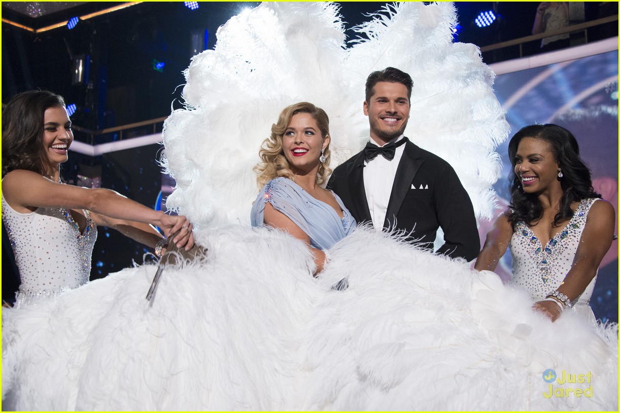 Shay Mitchell "Fixes" Sasha Pieterse's DWTS Scores After Ballroom Night