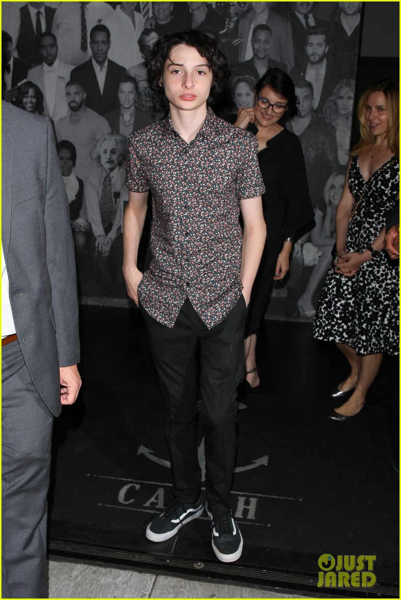 Finn Wolfhard Joins His 'Stranger Things' Co-Stars for Dinner!