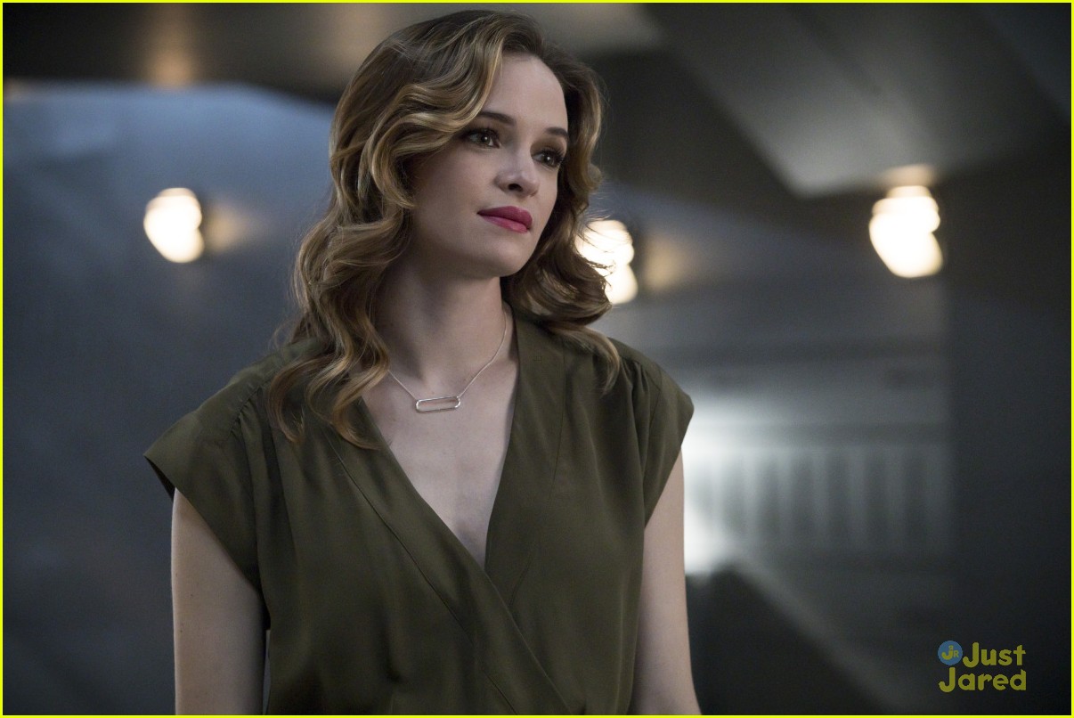 Barry & Iris Head to Couples Therapy on Tonight's 'The Flash' 