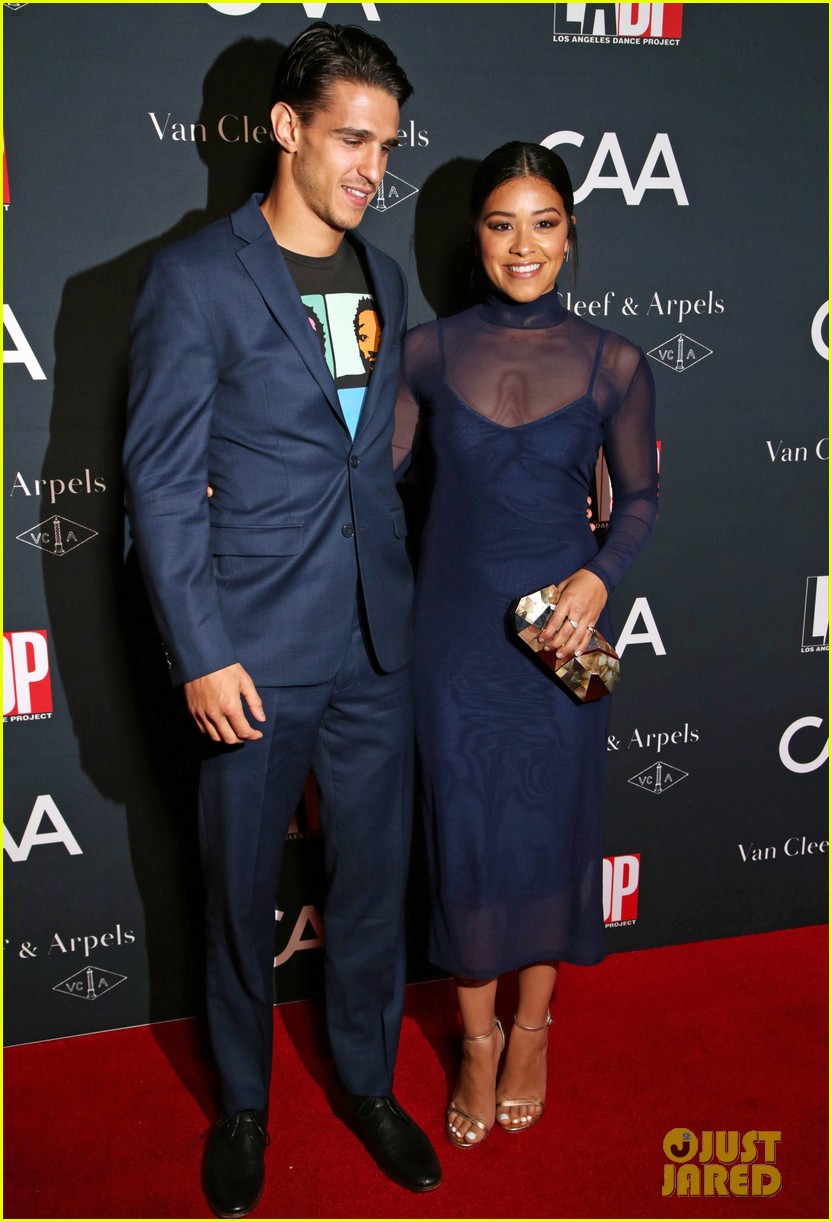 Gina Rodriguez & Boyfriend Joe LoCicero Are Picture Perfect!