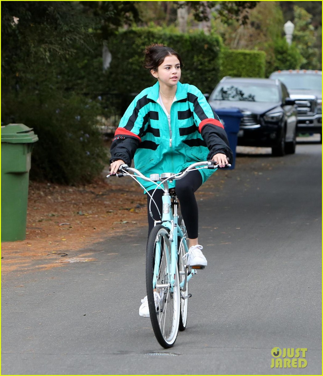 Selena Gomez Bikes Her Way Back to the '90s