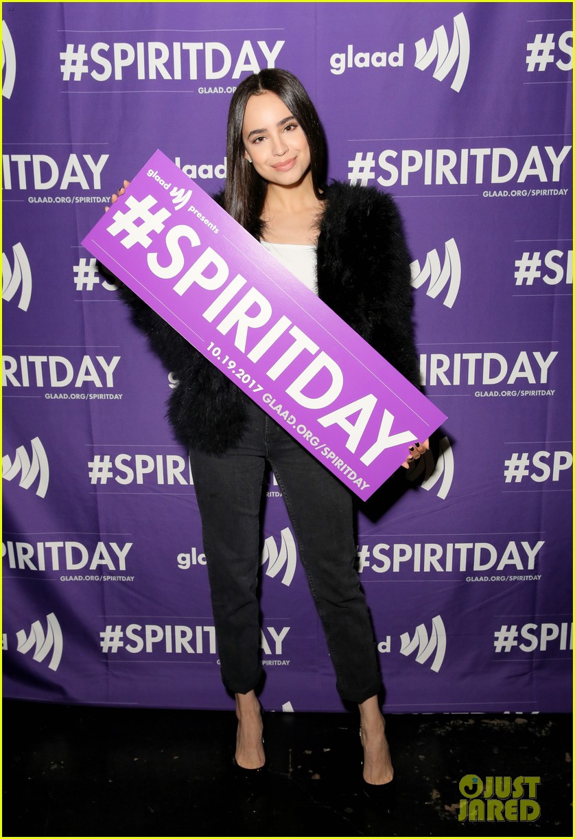 Sofia Carson, Daya, Laura Marano & More Support LGBTQ Youth at 'Believer' Concert for Spirit Day 2017!