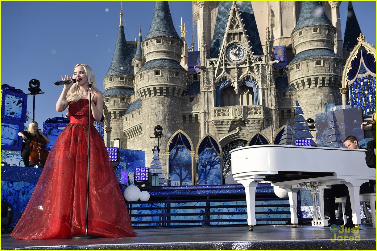 Sofia Carson is 'Chillin' Like A Snowman' on Tonight's 'Disney Channel Holiday Celebration' - Listen Now!