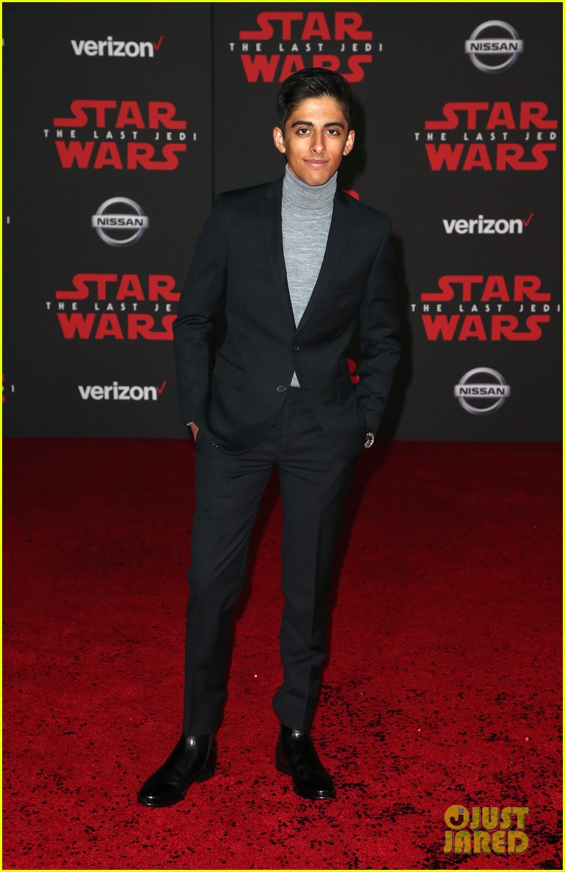 Jenna Ortega Stuns on the 'Star Wars: The Last Jedi' Red Carpet