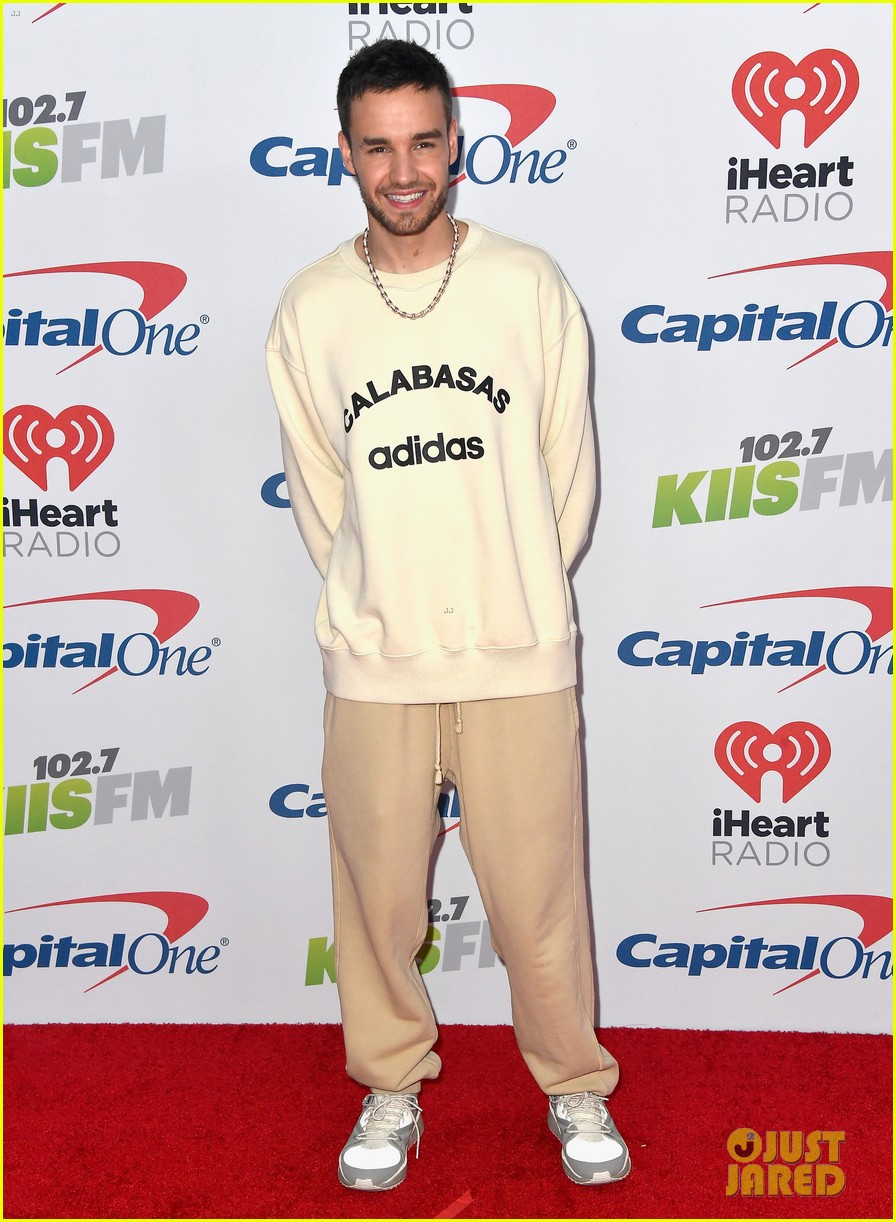 Lauren Jauregui Surprises Jingle Ball LA for 'Strangers' Performance with Halsey (Video)