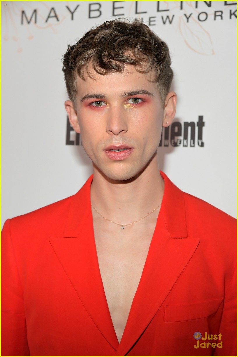 Laura Marano Wows in Neon Yellow at EW's SAG Party