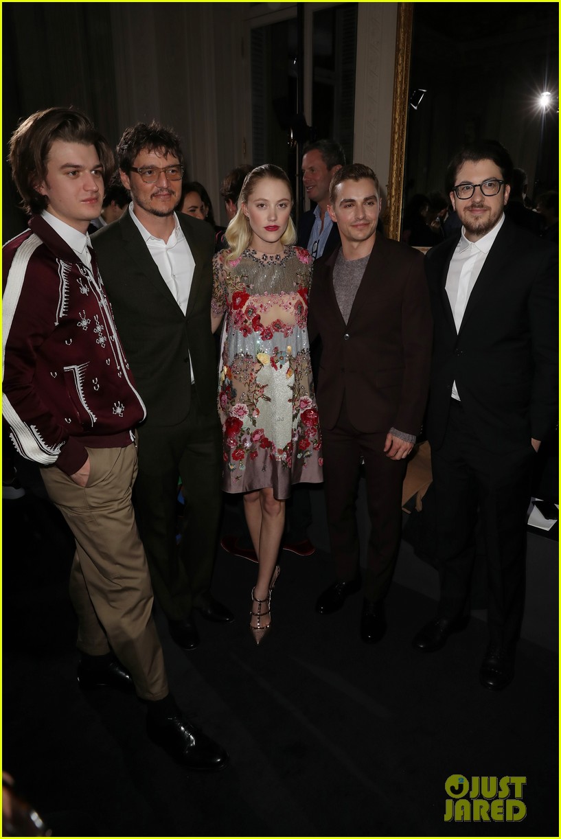 Joe Keery & Maika Monroe Make a Stylish Couple During Paris Fashion Week