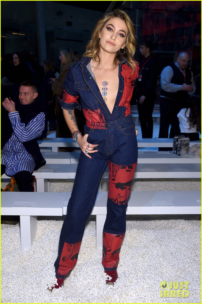 Millie Bobby Brown is Pretty in Purple at Calvin Klein Collection Fashion Show!