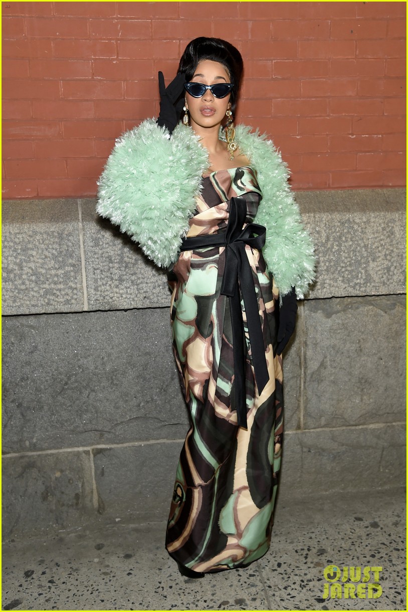 Bebe Rexha & Jasmine Sanders Watch Kaia Gerber Walk in Marc Jacobs Fashion Show