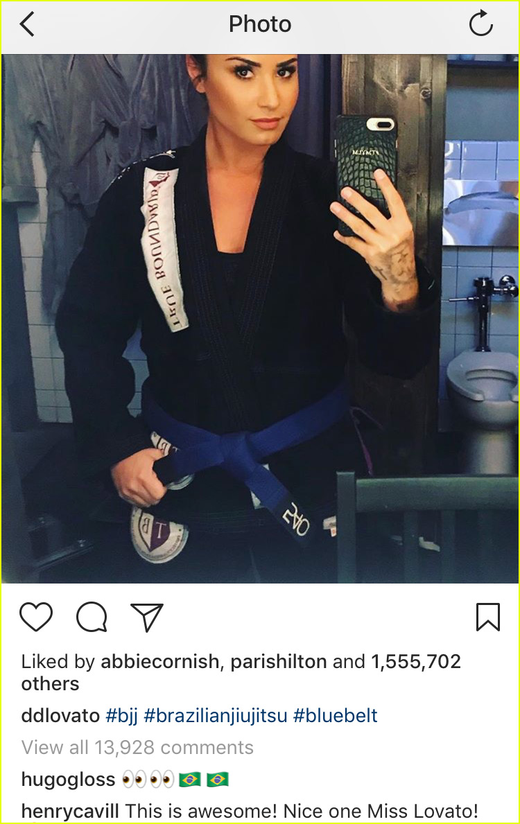 Is Demi Lovato Flirting with 'Superman' Star Henry Cavill? Fans Think So!