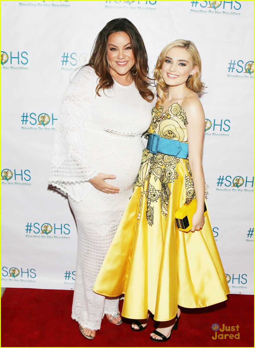 Zombies' Meg Donnelly Wore a Yellow Dress & Blue Belt Just Like 'Anastasia'