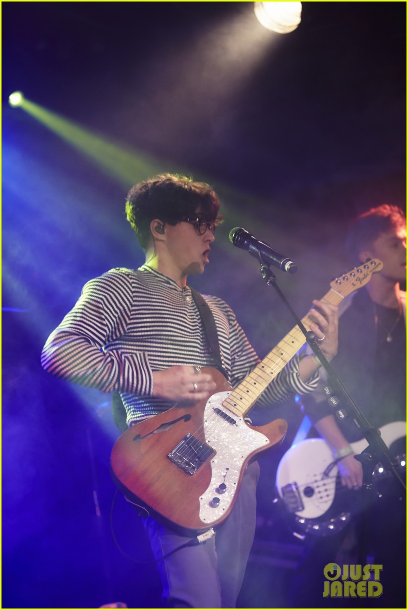 The Vamps Perform Concert For War Child Charity After BRIT Awards
