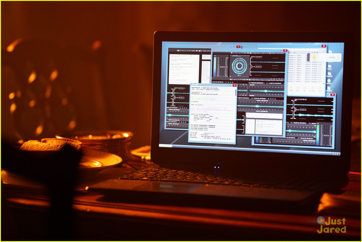 Dilan Gwyn, Burkely Duffield, Jonathan Whitesell & 'Beyond' Cast Try (& Fail) A Frustrating Maze Game (Exclusive)