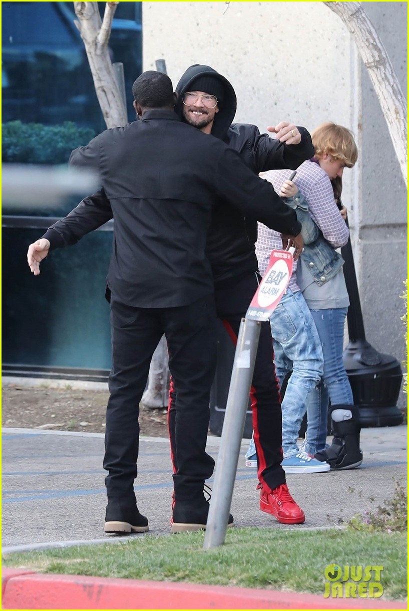 Justin Bieber Meets Up with Mom Pattie on 24th Birthday!