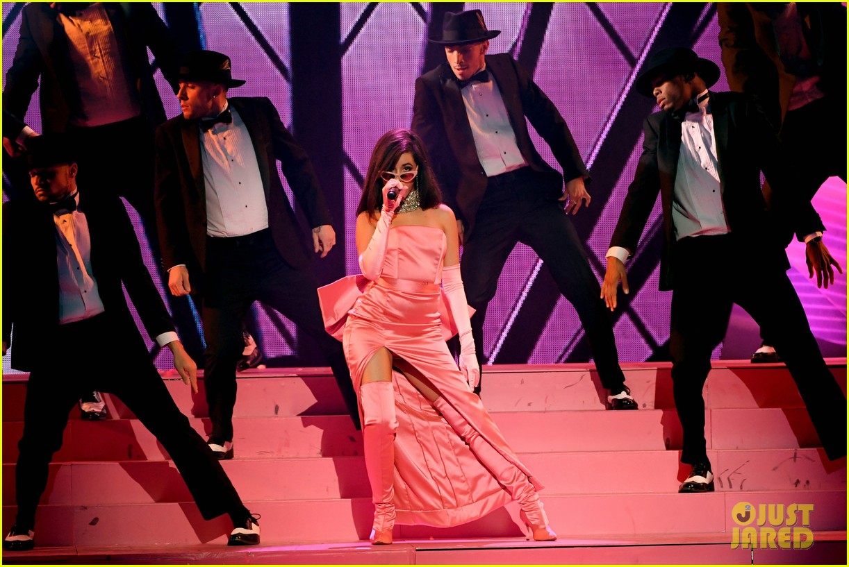 Camila Cabello Dons Pink Dress for 'Havana' Performance at iHeartRadio Music Awards (Video)