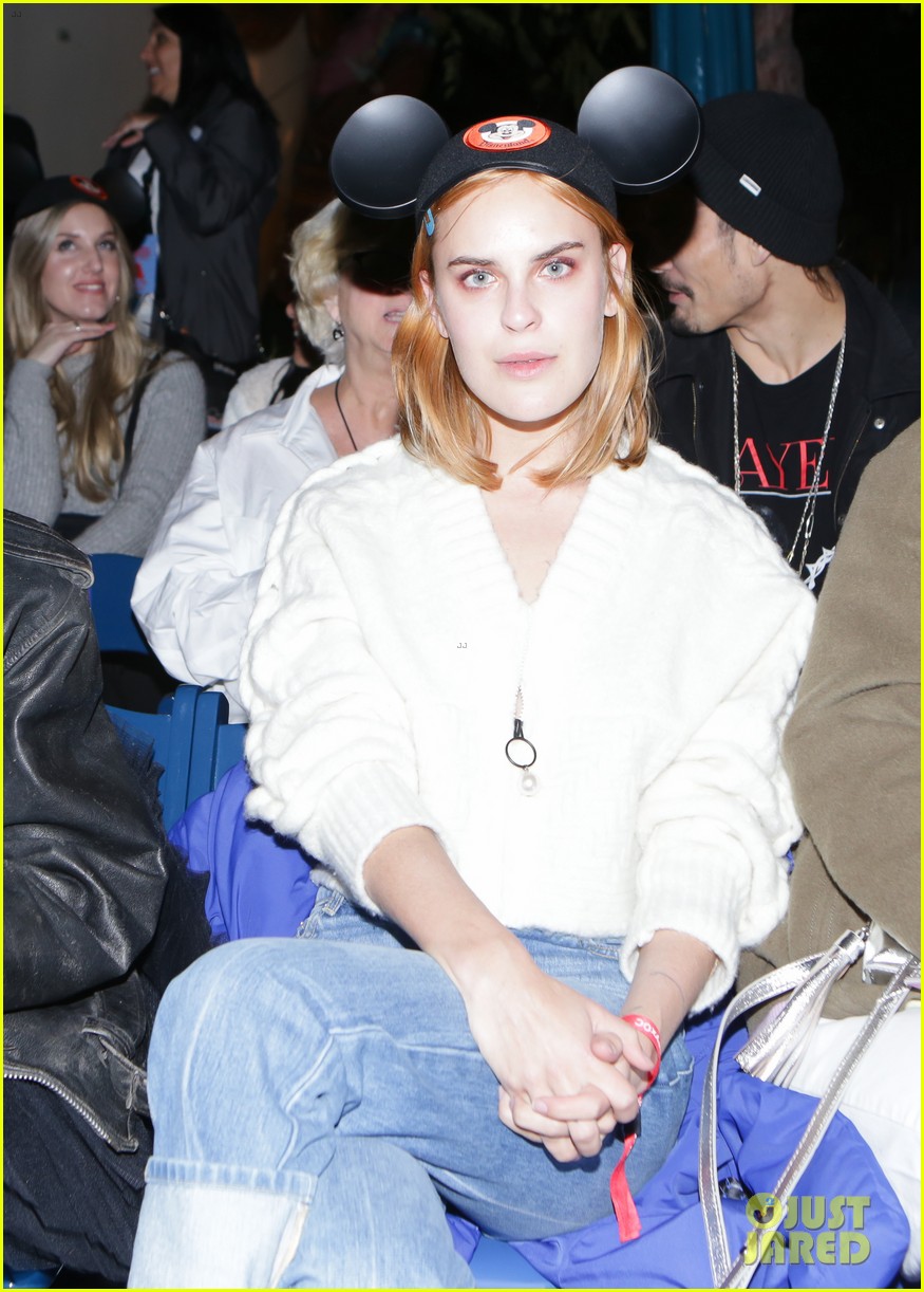 Olivia Holt, Sabrina Carpenter, Tommy Dorfman & More Celebrate Mickey Mouse at the Opening Ceremony Fashion Show at Disneyland!