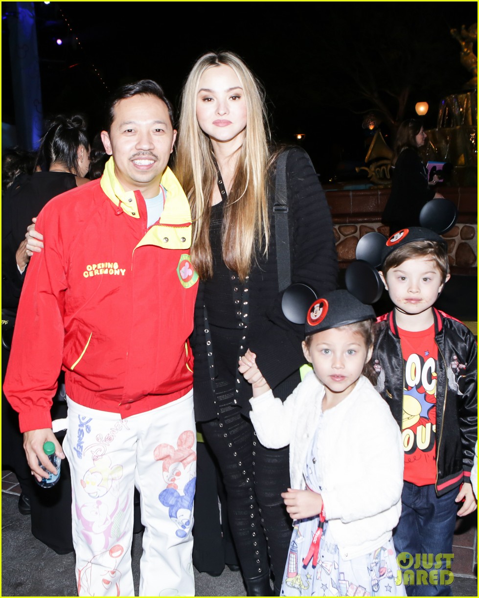 Olivia Holt, Sabrina Carpenter, Tommy Dorfman & More Celebrate Mickey Mouse at the Opening Ceremony Fashion Show at Disneyland!