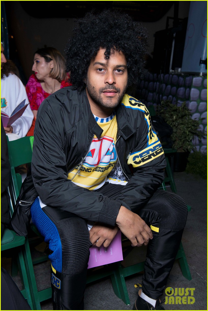 Olivia Holt, Sabrina Carpenter, Tommy Dorfman & More Celebrate Mickey Mouse at the Opening Ceremony Fashion Show at Disneyland!