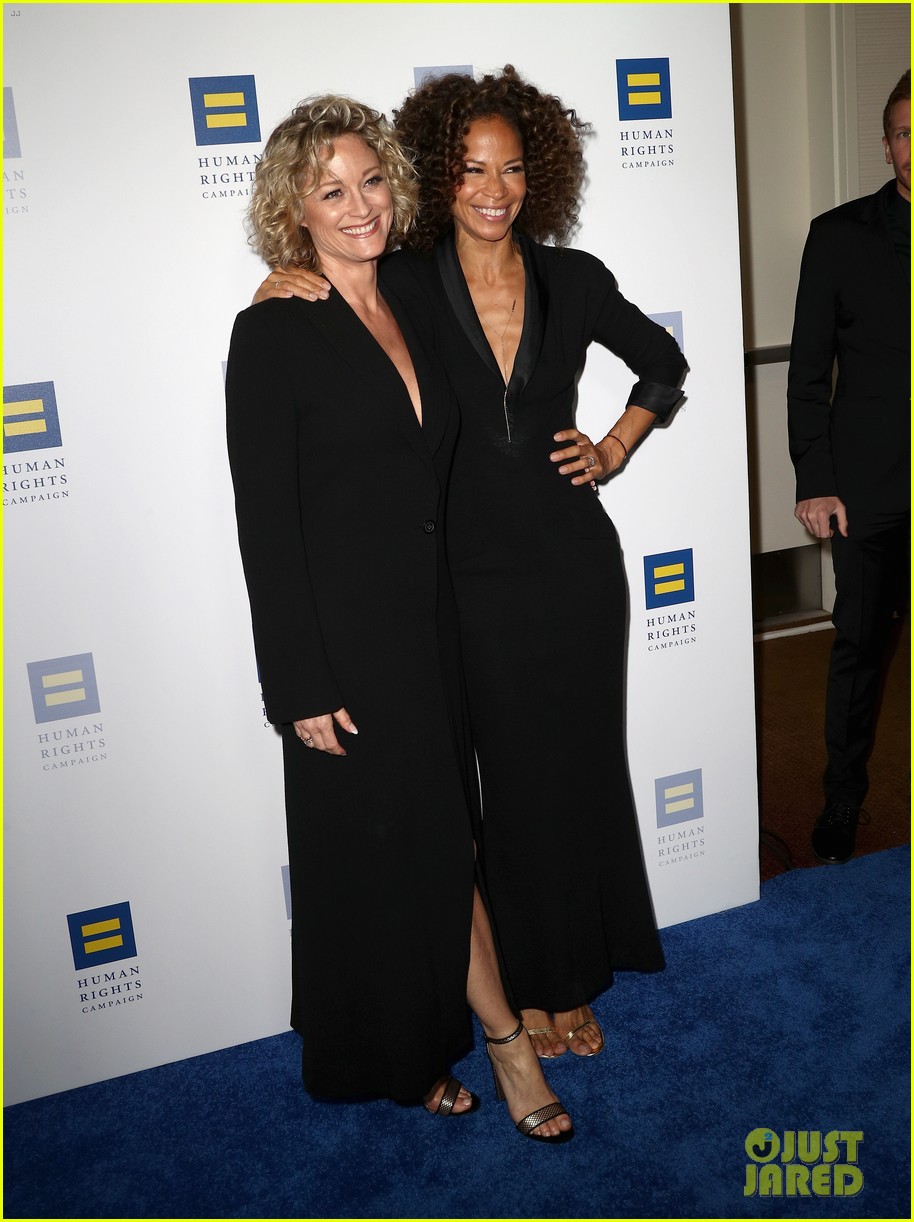 Tommy Dorfman & Husband Peter Zurkuhlen Share a Kiss at Human Rights Gala!