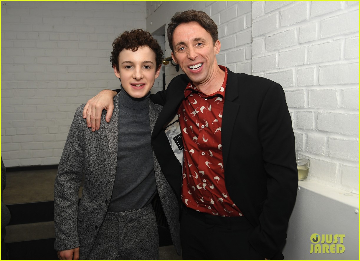 Malina Weissman & Louis Hynes Strike a Pose at 'Series of Unfortunate Events' Season 2 Premiere