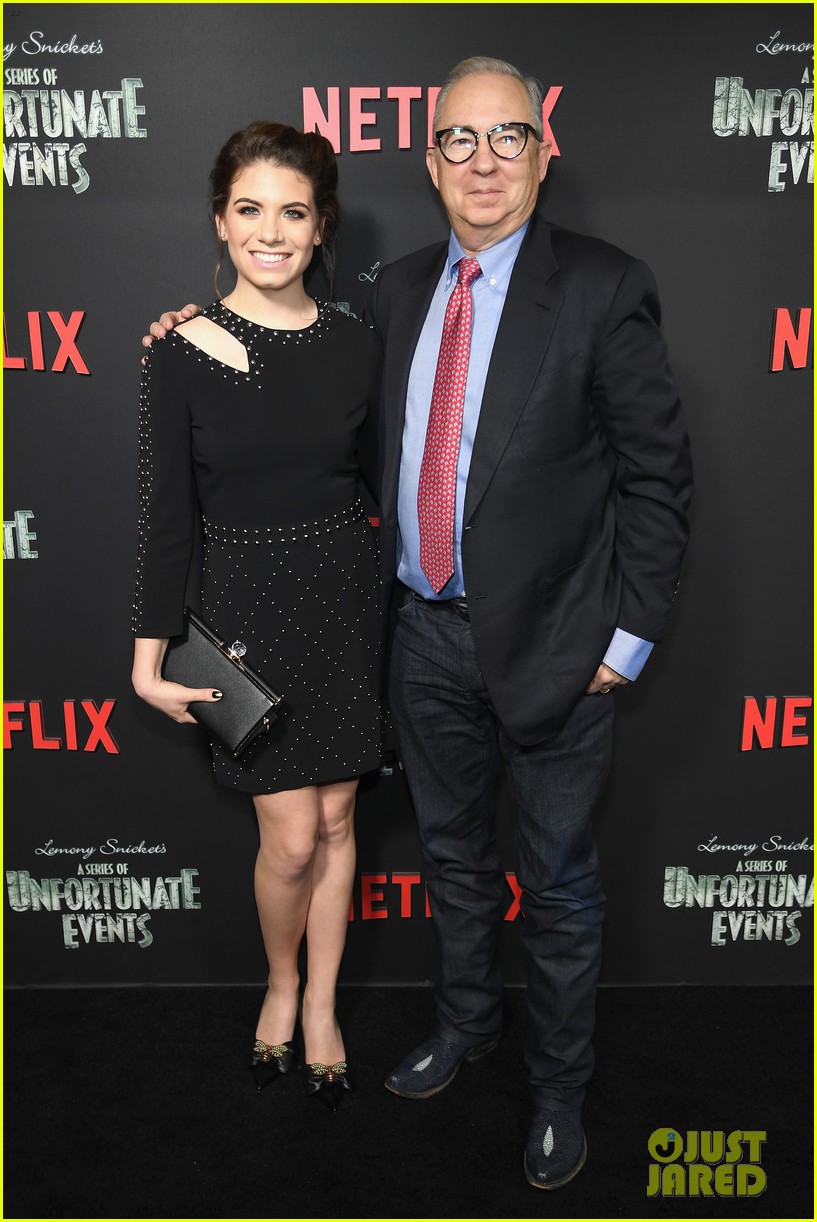 Malina Weissman & Louis Hynes Strike a Pose at 'Series of Unfortunate Events' Season 2 Premiere