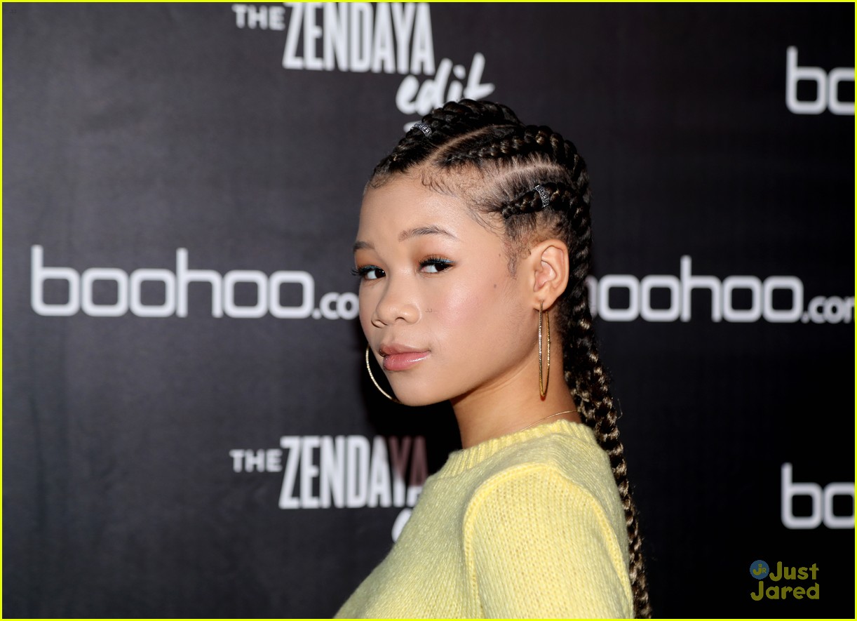 Jenna Ortega Rocks Bright & Fun Outfit For boohoo's Block Party