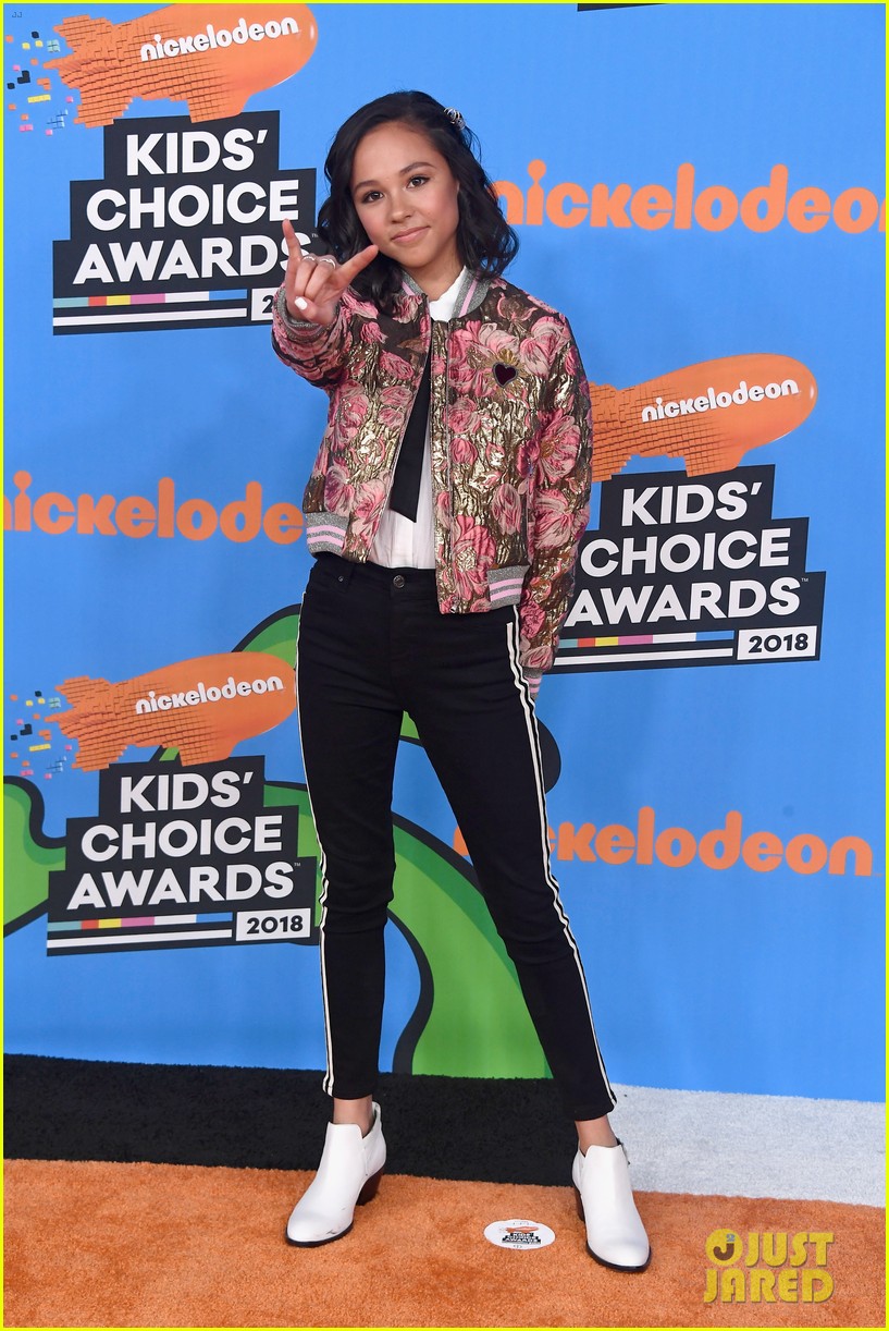 Breanna Yde & Ricardo Hurtado 'Rock' Out at Kids' Choice Awards 2018!