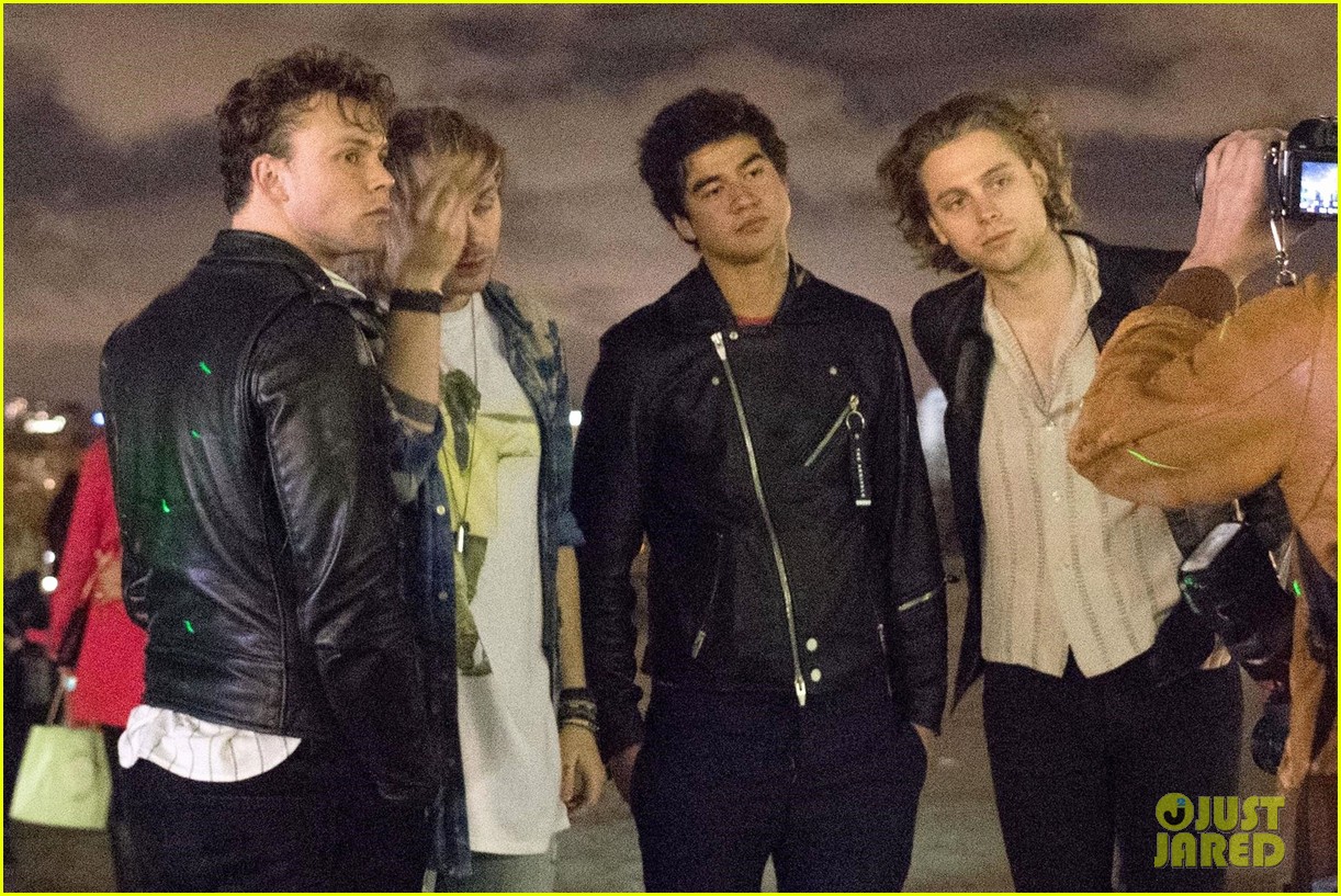 5 Seconds of Summer Visit Eiffel Tower, Release 'Want You Back' Acoustic Video