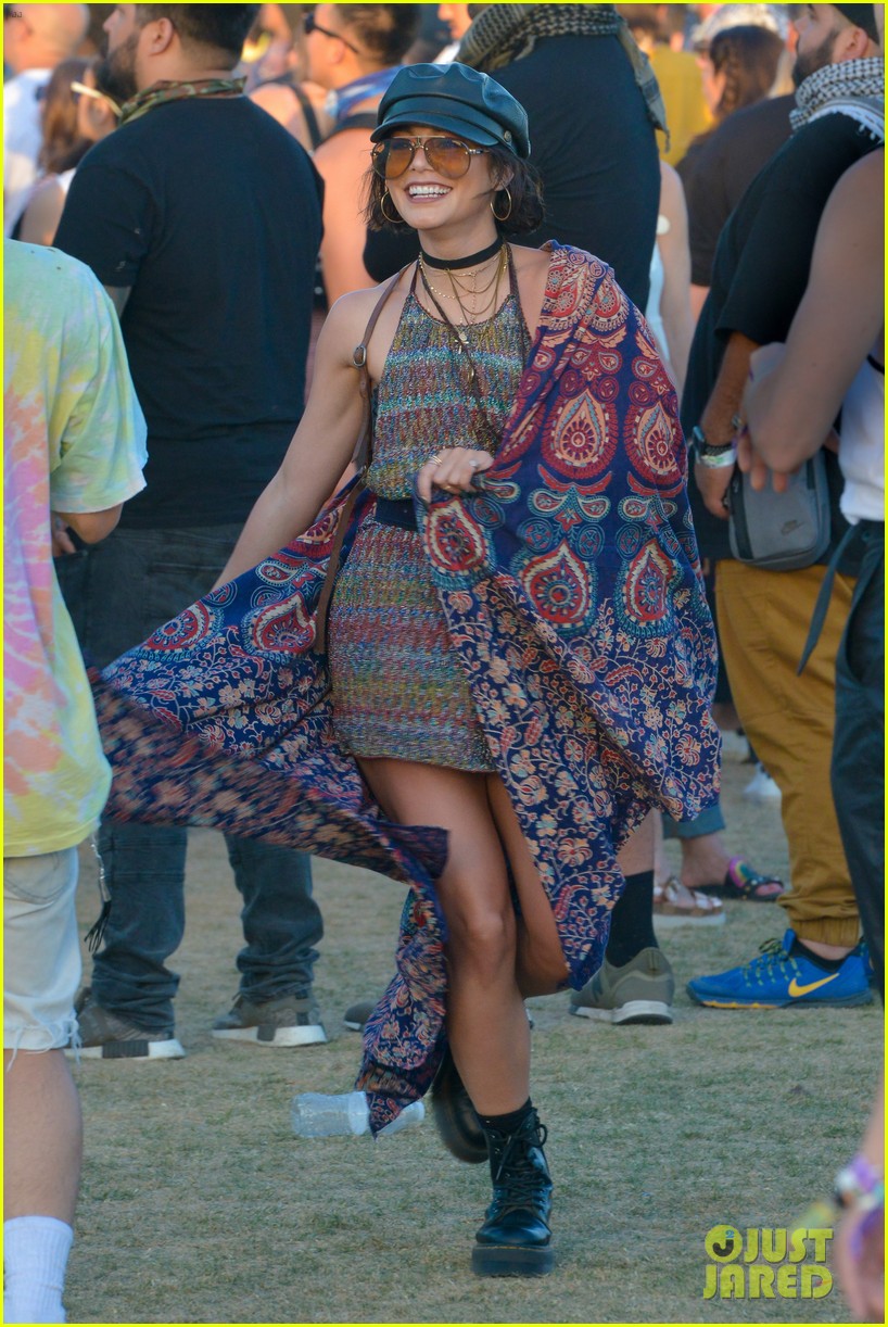 Vanessa Hudgens Shows Off Her Dance Moves at Coachella 2018!