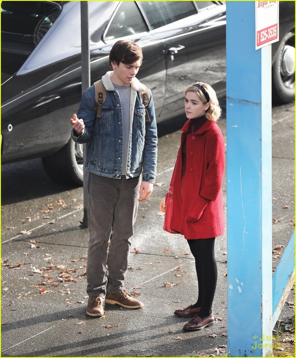 Ross Lynch & Kiernan Shipka Hold Hands While Filming 'Chilling Adventures of Sabrina'
