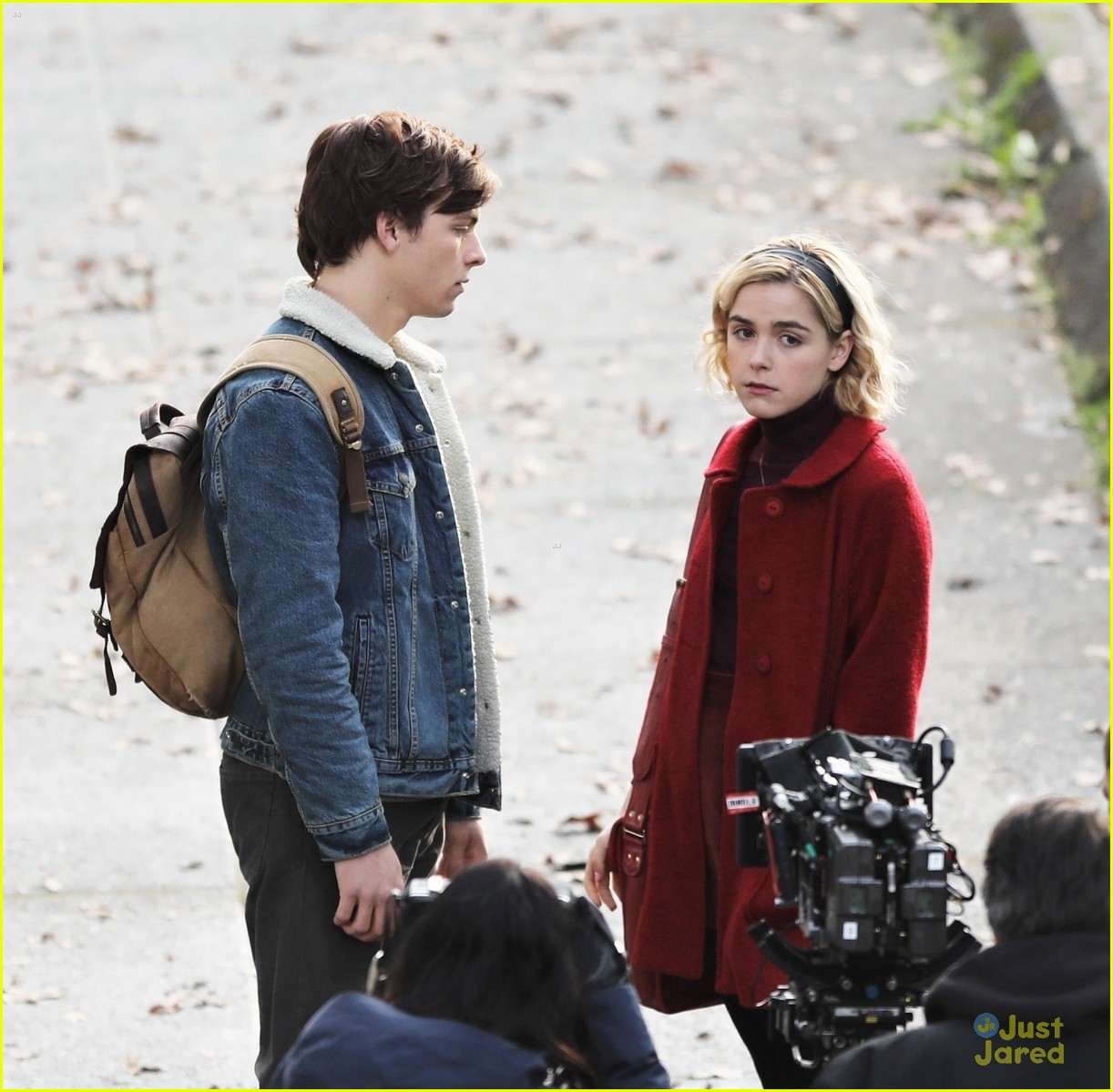 Ross Lynch & Kiernan Shipka Hold Hands While Filming 'Chilling Adventures of Sabrina'