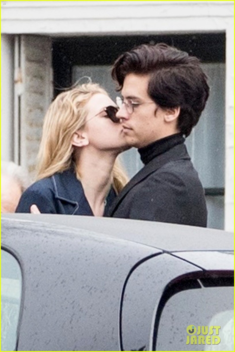 Cole Sprouse & Lili Reinhart Seal it with a Kiss in Paris!